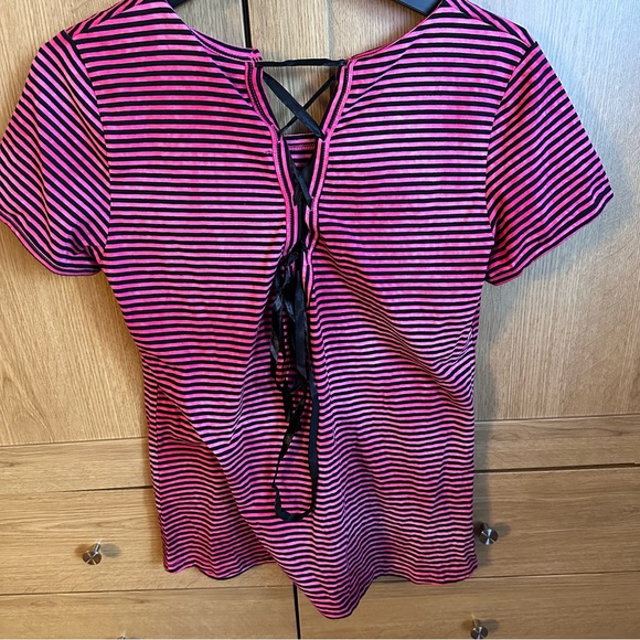 Brand New With Tags Israeli Brand Cassadi Pink Striped T-Shirt - Picture 10 of 16
